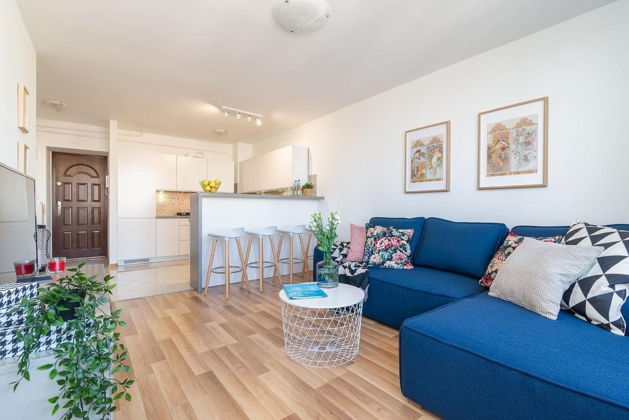Navy Aesthetic Apartment With Balcony By Noclegi Renters Warschau Exterior foto